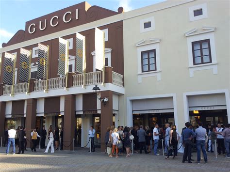 gucci outlet store in italy|gucci outlet online store.